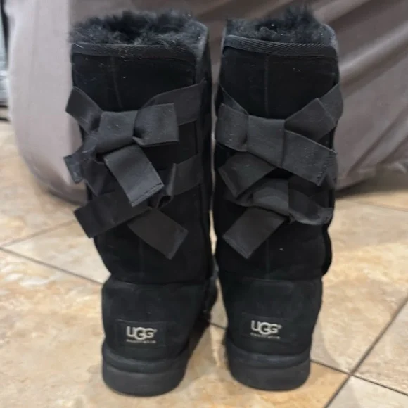 UGG Australia High Boots size 6 - Picture 6 of 12